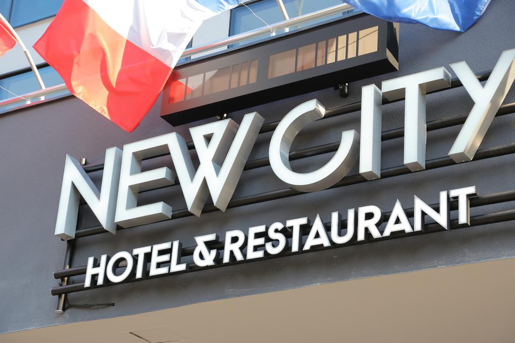 New City Hotel & Restaurant Ni Exteriör bild